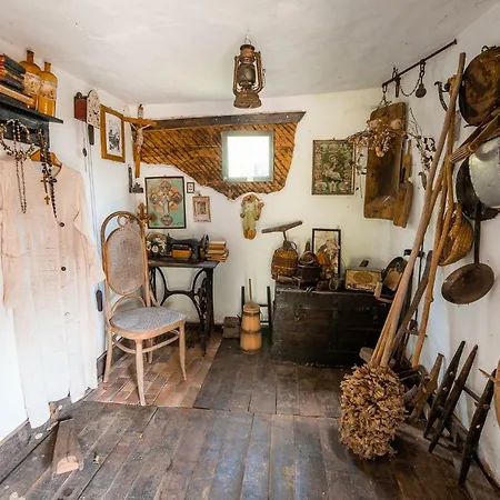 Vintage Country House Melisa Country house Semic